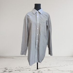 Roundtree & Yorke Gray And White Dress Shirt with Classic Collar Neck Size 17/34